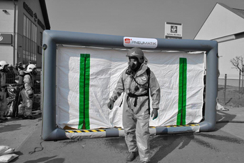 Kabina dekontaminacyjna potrójna, trzysekcyjna