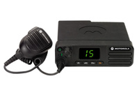Radiotelefon przewoźny Motorola DM4400e