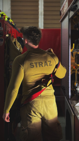 Koszulka bielizna z krótkim rękawem termoaktywna trudnopalna T-SHIRT z napisem STRAŻ GA WORK kolor Piaskowy	